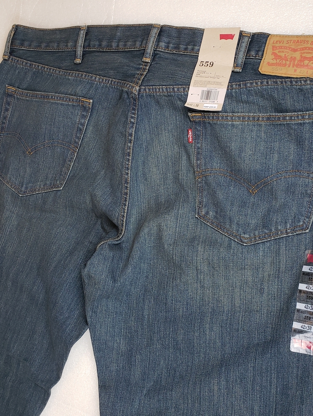 NWT Levi's 559 Jeans Men's 42x30  Relaxed Straight - Picture 12 of 14